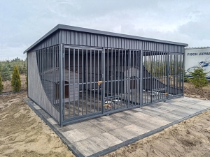Kojec dla psów 4x3m | 2x buda XXL, podłoga, miski, ściana działowa