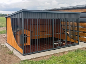 Kojec dla dużego psa 3x2 z budą, podłogą, miskami - Premium
